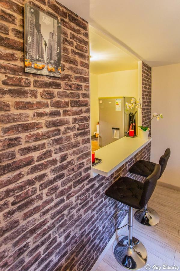 Chic Apart With Bar In Paris Saint-Denis  Exterior foto